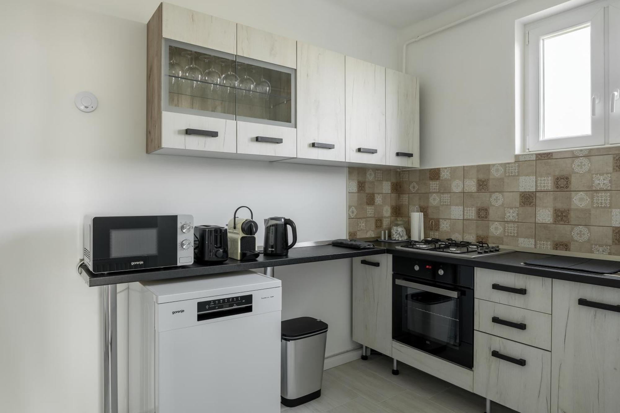דברצן Malompark Apartman With Free Parking מראה חיצוני תמונה