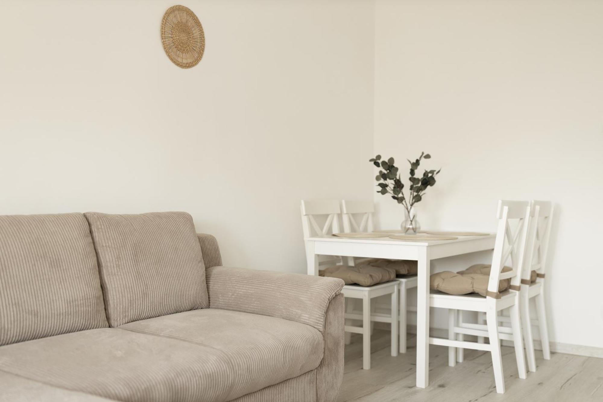 דברצן Malompark Apartman With Free Parking מראה חיצוני תמונה